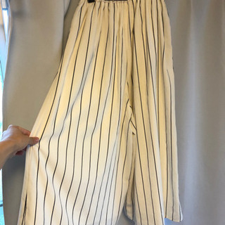 ストライプ　パンツの画像