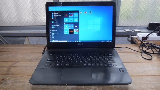 ノートパソコン Sony VAIO SVF143B18N