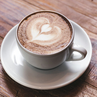 本日7/6 20時〜　感動を呼ぶ！真夜中のティータイム☕️✨