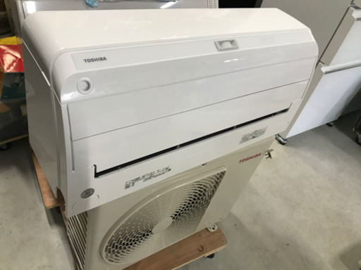 K03319 日立 中古エアコン 主に6畳用 冷2.2kw／暖2.2kw