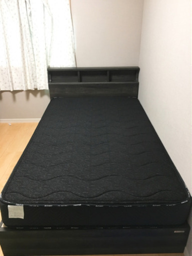 【取引中】グランツ✨高級感あるSDベッド＋日本製厚マットレス　セット