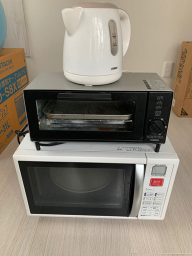 電子レンジ、トースター、電気ケトル