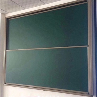 新品の中国製上下黒板