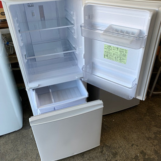 2015年製SHARP 137L LED照明 どっちもつけかえドア!! 耐熱トップテーブル 冷蔵庫【SJ-D14B-S】 2015年製SHARP 137L LED照明 どっちもつけかえドア!! 耐熱トップ