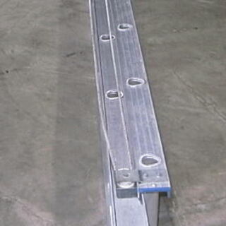 長谷川工業　アルミ合金製伸縮形はしご　引き取り限定 長谷川工業 アルミ合金製伸縮形はしご 引き取り限定