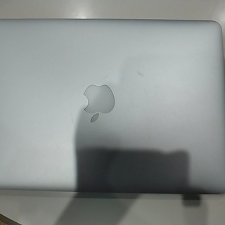MacBook Pro (Retina,13-inch,Early2015)／メモリ１６GB／ストレージ：５００GBの画像