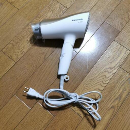 ドライヤー　Panasonic　イオニティ