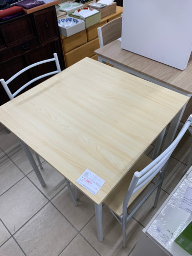 ダイニング テーブルチェアセット