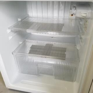  【 3.000円 冷蔵庫 】　MORITA モリタ アメリカンな雰囲気 メッキハンドル  小型なのでお部屋も広々の画像