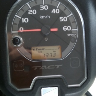 ホンダ タクト 50cc 走行距離 1,400km 登録年度 2...