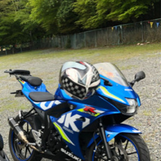 GSX R125 社外マフラー　フェンダーレス