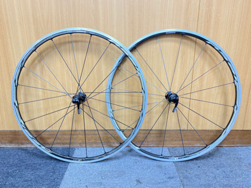 シマノ ロードバイク用軽量ホイール WH-RS81 11速対応