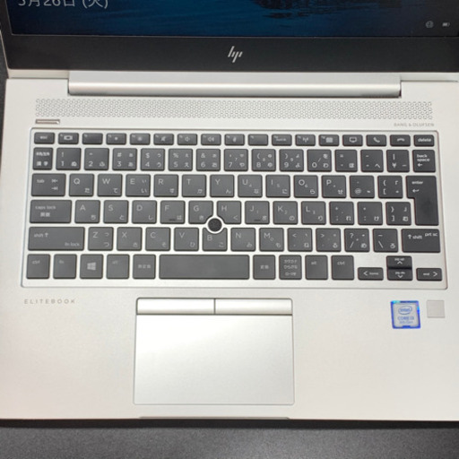 美品・2018年製薄型スタイリッシュモデル/第8世代Core i3/M.2SSD