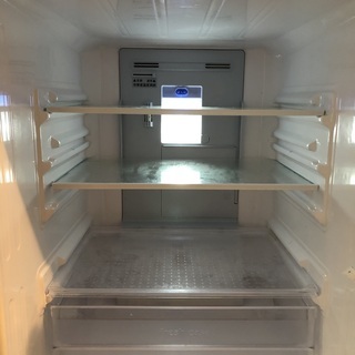 シャープ 137L 2ドア冷蔵庫（シルバー）の画像