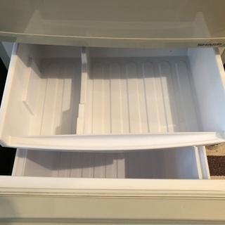 シャープ 137L 2ドア冷蔵庫（シルバー）の画像