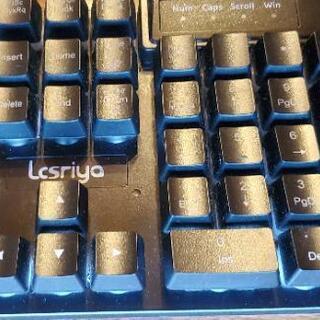 ゲーミングキーボード lcsriya usb 有線 キーボード の画像