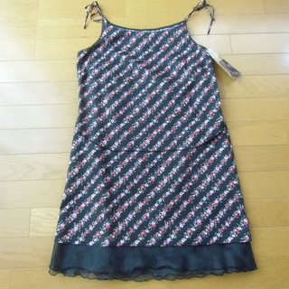 ❷値下げ！花柄 上下セット💛新品・タグ付き