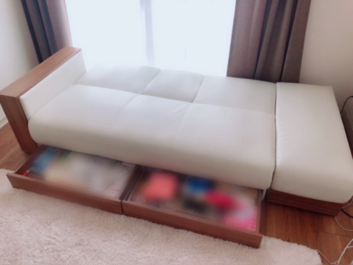 【お取引き先確定】ソファーベッド、使い方いろいろ、美品！