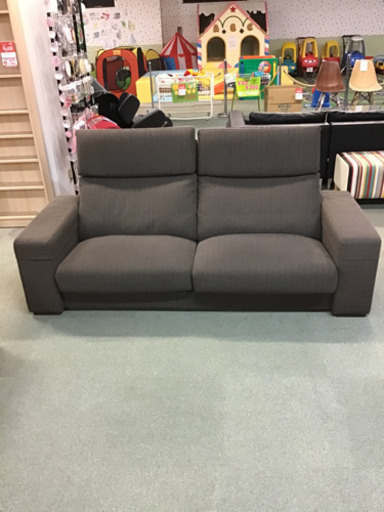 リクライニングトリプルソファ