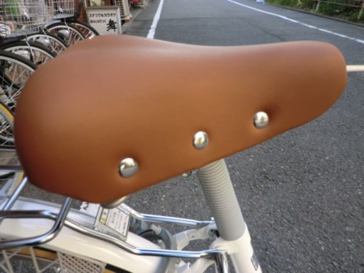 26インチレディース自転車　シティサイクル　ホワイト