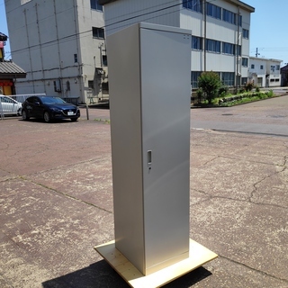 イトーキ　1人用ロッカー『中古良品、小傷あり』複数入荷！ 　【リ...
