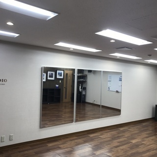 神田駅徒歩1分のレンタルスタジオ『Y-STUDIO』！1時間2000円（税込み）ダンス・ヨガ教室・楽器演奏・舞台練習使い方多数！の画像