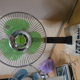 三菱扇風機1981年式　グリーン　予備羽根　イエロー付きの画像