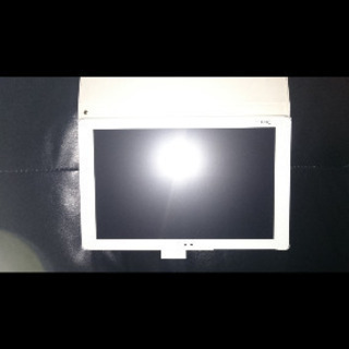 au タブレット ※長期保管の為、動作未確認