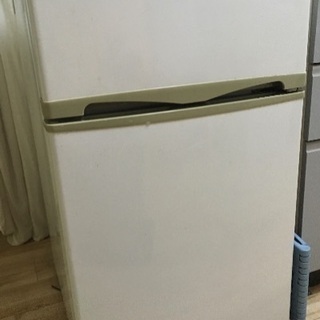 小さな2ドア冷蔵庫　差し上げます