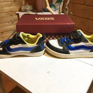 VANS スニーカー 男児用 21cm 白色の画像