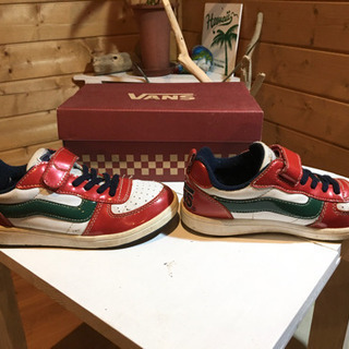 VANS スニーカー 男児用 21cm 赤色の画像