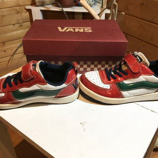 VANS スニーカー 男児用 21cm 赤色の画像