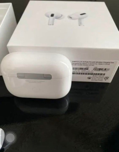 純正AirPodsPro 充電器