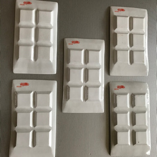 オードブルの盛り付けに! 綺麗な6分割プレート5枚売りますの画像
