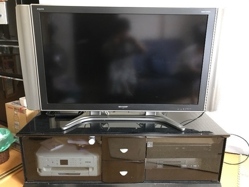 AQUOS46型　テレビボードセット