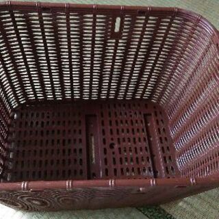 値下げ中自転車につけるカゴ