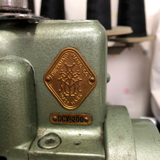 ロックミシン年代物の画像