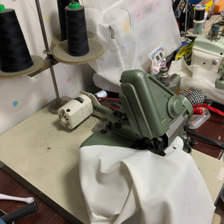 ロックミシン年代物の画像