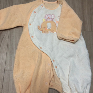 フリース素材　ロンパース 60-70