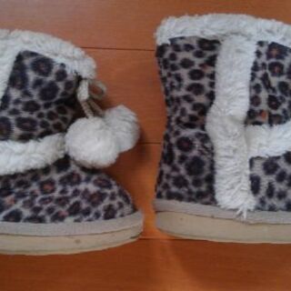 14㎝　ヒョウ柄　子供ブーツ　冬物