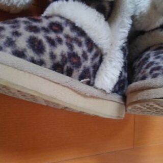 14㎝　ヒョウ柄　子供ブーツ　冬物の画像