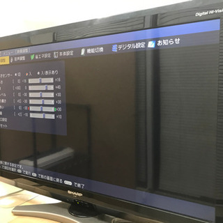 シャープ32インチ液晶TV2010年製