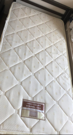 ニトリベッド シングル二台 マットレスと取扱い説明書付き