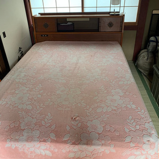 セミダブルベッド　の画像