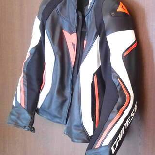 ダイネーゼ 　ジャケットの画像