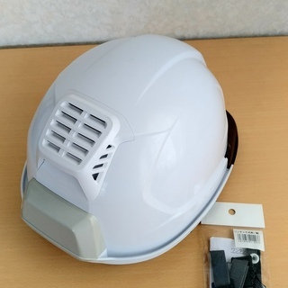 ファン付きヘルメット 暑さ対策の画像