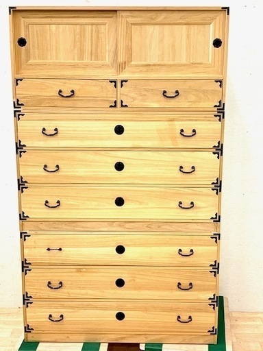 桐箪笥　和風家具　着物収納　和箪笥　伝統工芸　高さ157ｃｍ