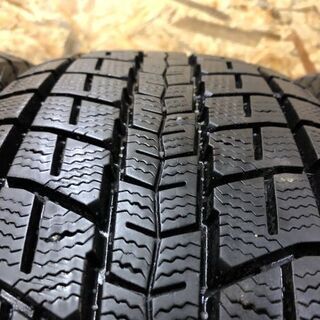 バリ溝 ダンロップ ウィンターマックスSJ8 215/70R15 4本中2本① バリ溝 ダンロップ ウィンターマックスSJ8 215/70R15 4本中2本①