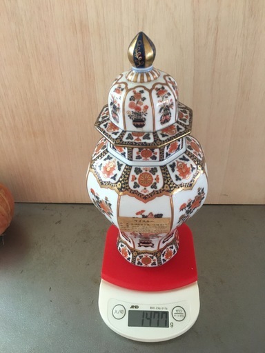 ニッカウイスキー 有田焼 古伊万里紋様 花籠ボトル 660ml 箱付 未開封