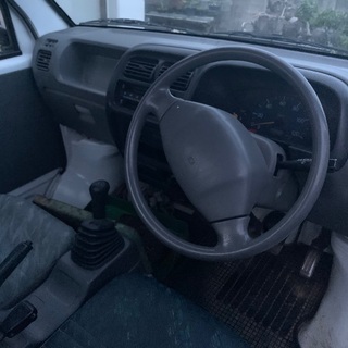 平成11年式　4WD 5MT スズキ　キャリーの画像